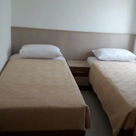 Hotel Melodia Xhek Ksamil